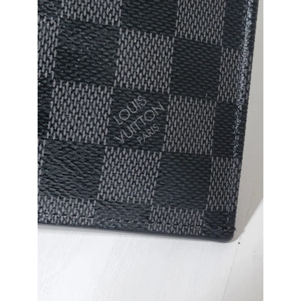 Louis Vuitton Damier Graphite Pochette Jour PM Zip Around Portfolio Clut…